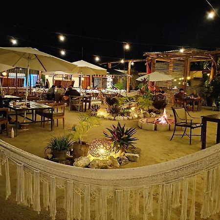 The All Inclusive Hostel - Food, Drinks And Transportation To The Beach And Cenotes 图卢姆 外观 照片