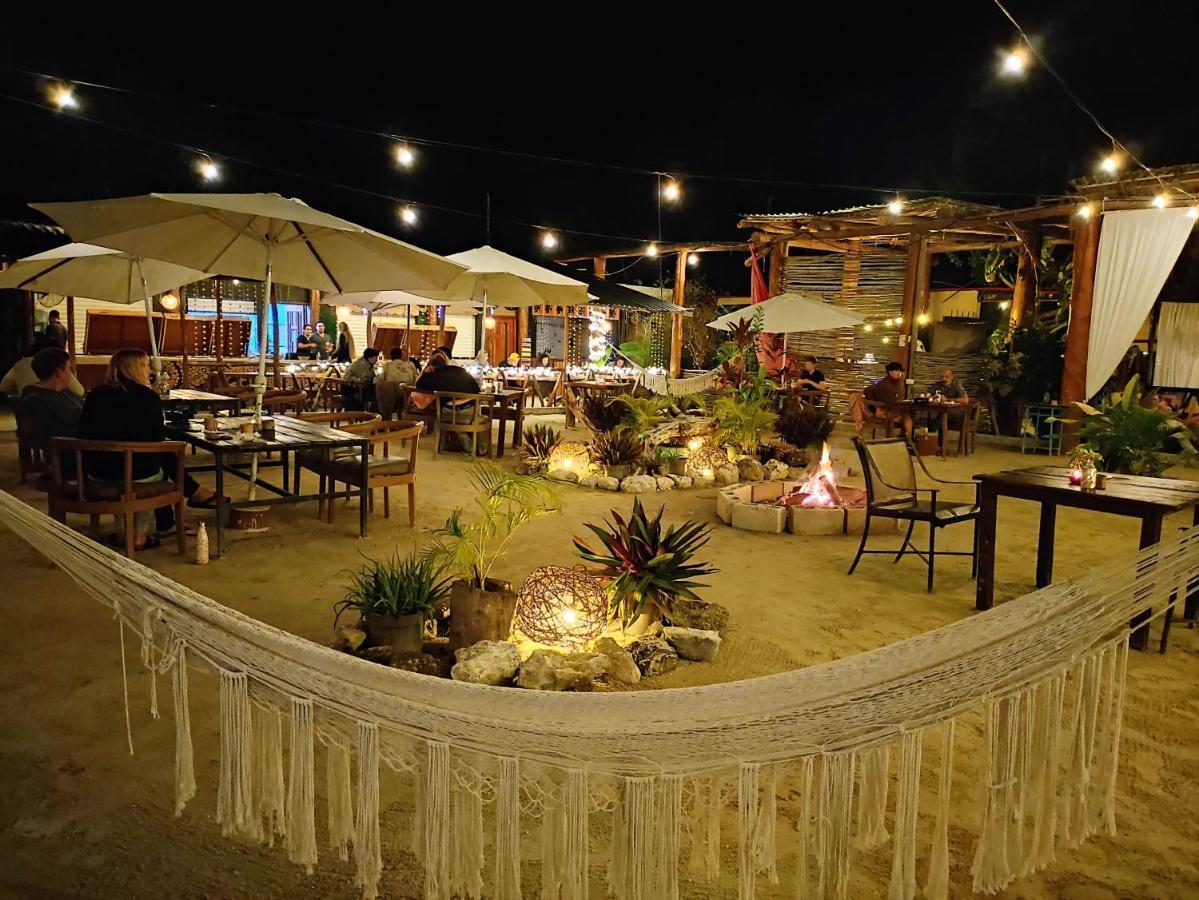 The All Inclusive Hostel - Food, Drinks And Transportation To The Beach And Cenotes 图卢姆 外观 照片