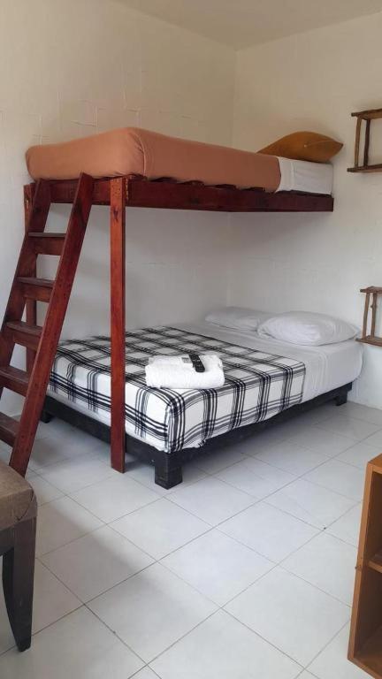 The All Inclusive Hostel - Food, Drinks And Transportation To The Beach And Cenotes 图卢姆 客房 照片