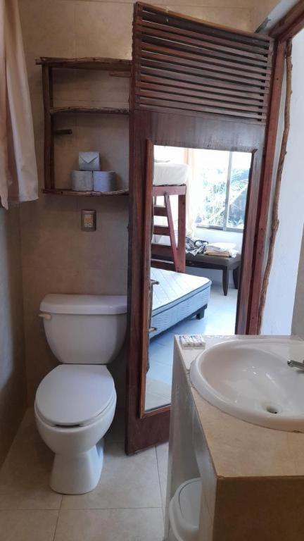 The All Inclusive Hostel - Food, Drinks And Transportation To The Beach And Cenotes 图卢姆 外观 照片